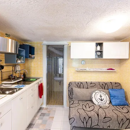I Chioppi 4 - Goelba Apartment